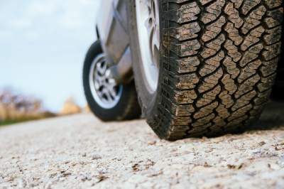 Pros and Cons of All Terrain Tyres