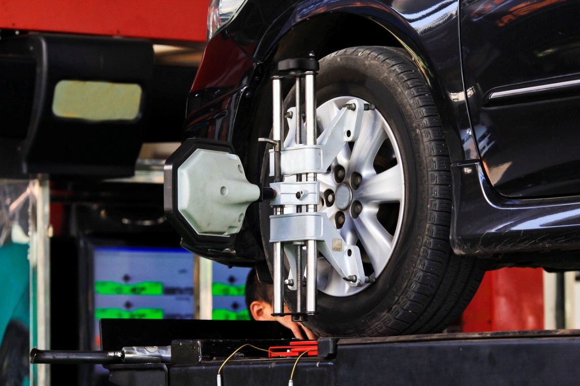 What's Included in Our Wheel Alignment Service?