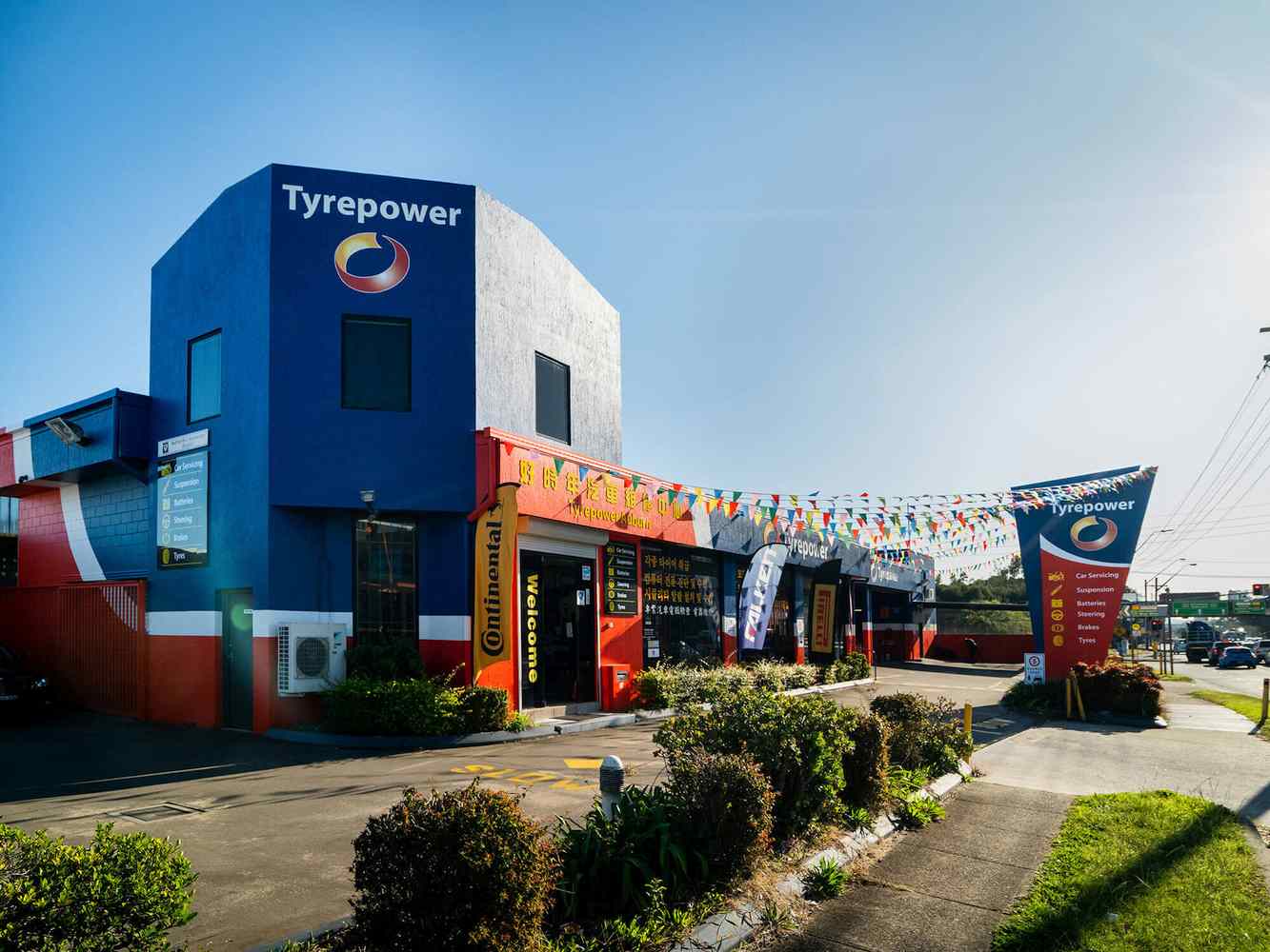 Exterior of Tyrepower store.