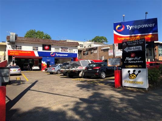 Exterior of Tyrepower store.