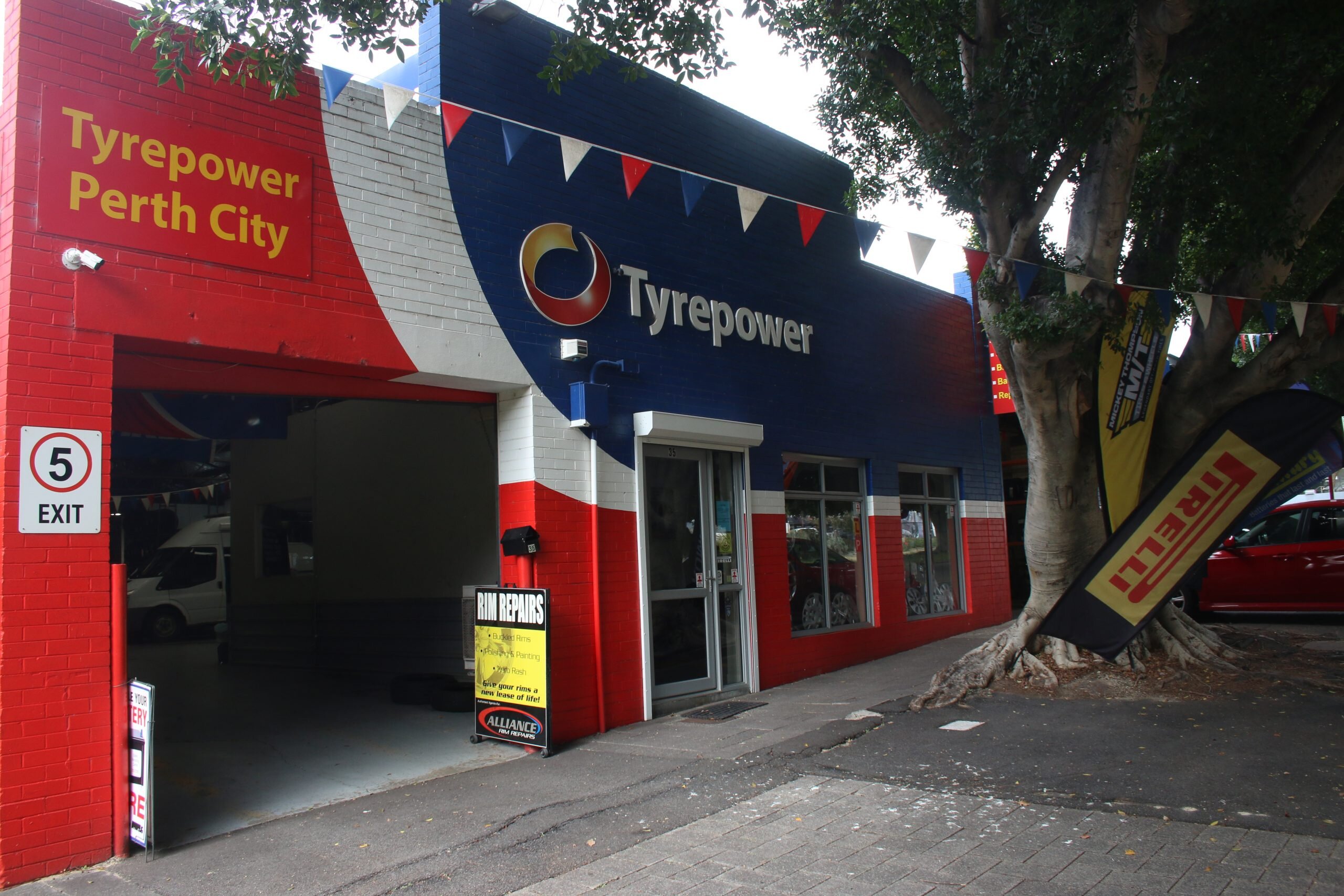 Tyrepower Perth City Store