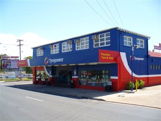 Exterior of Tyrepower store.