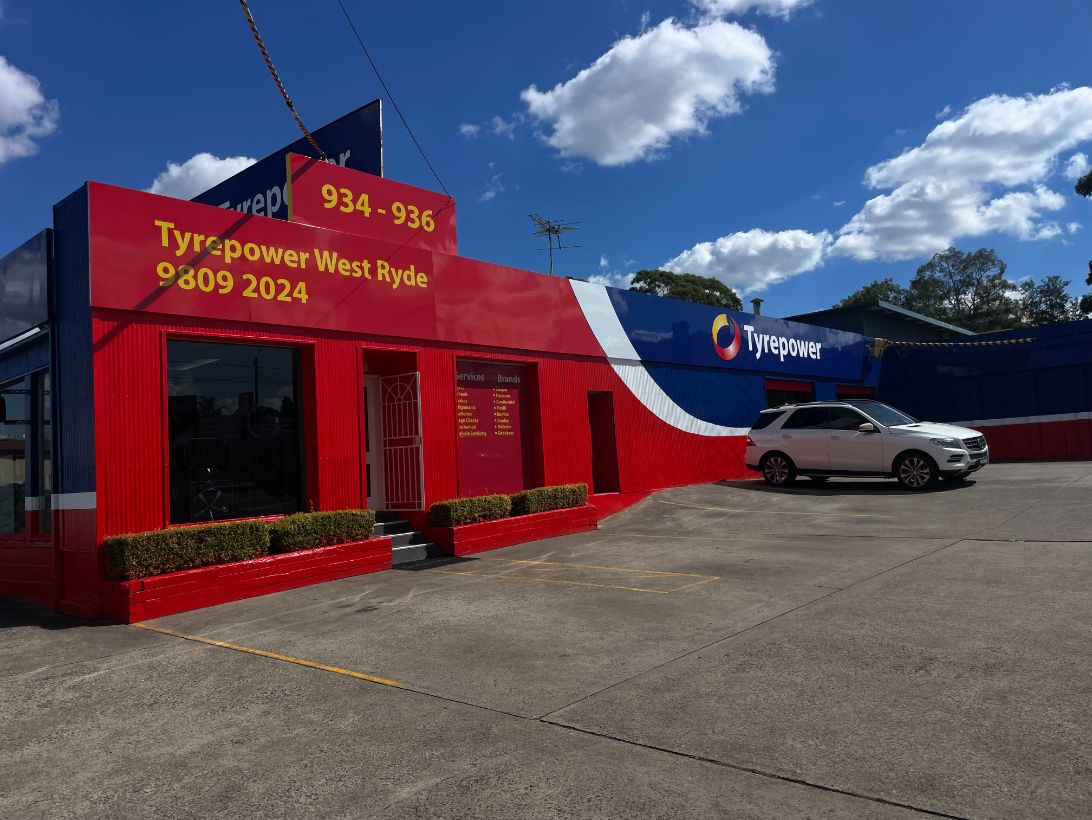 Exterior of Tyrepower store.
